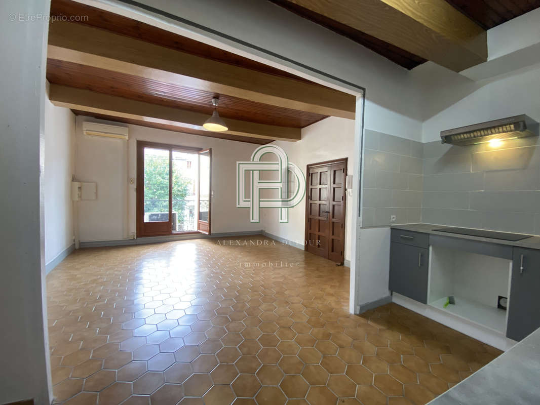 Appartement à CUXAC-D&#039;AUDE