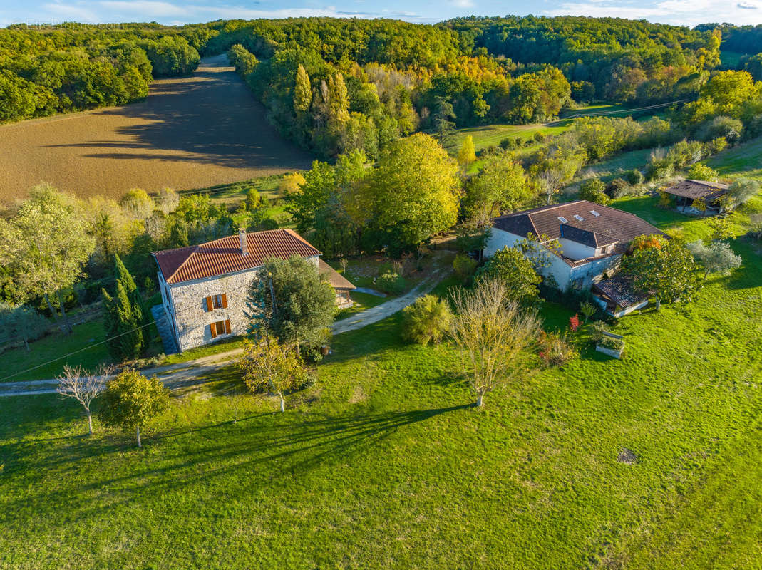 Maison à PUJOLS