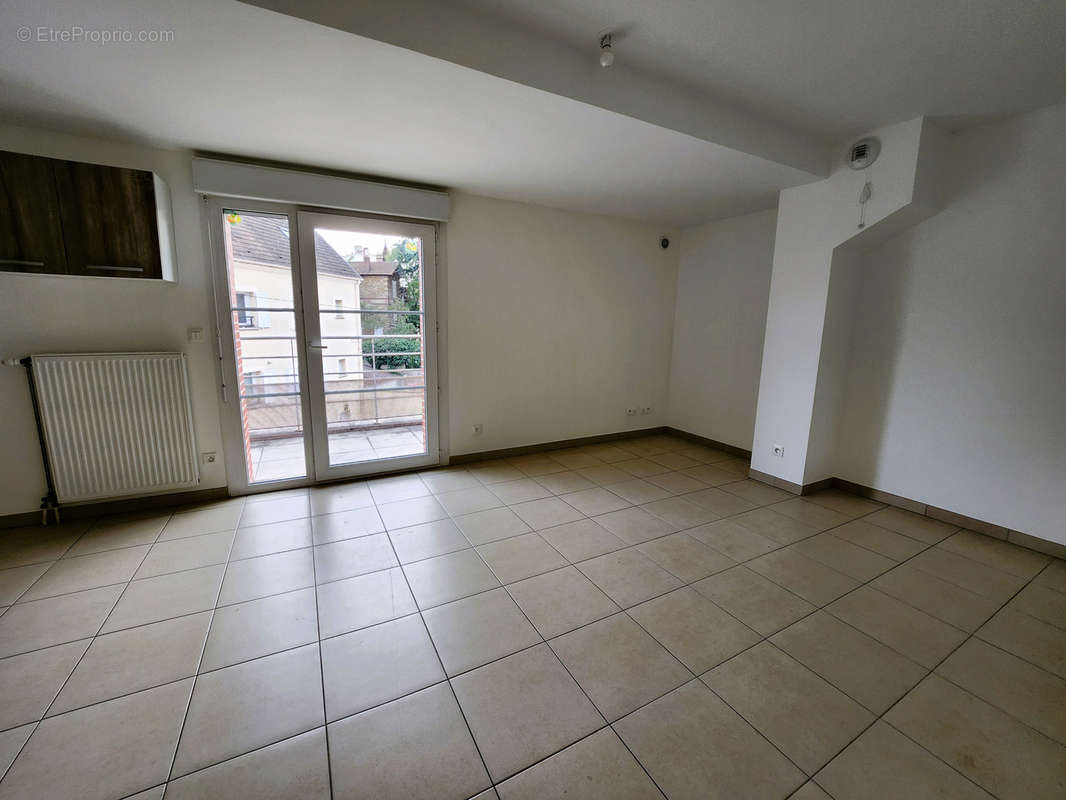 Appartement à SAVIGNY-SUR-ORGE