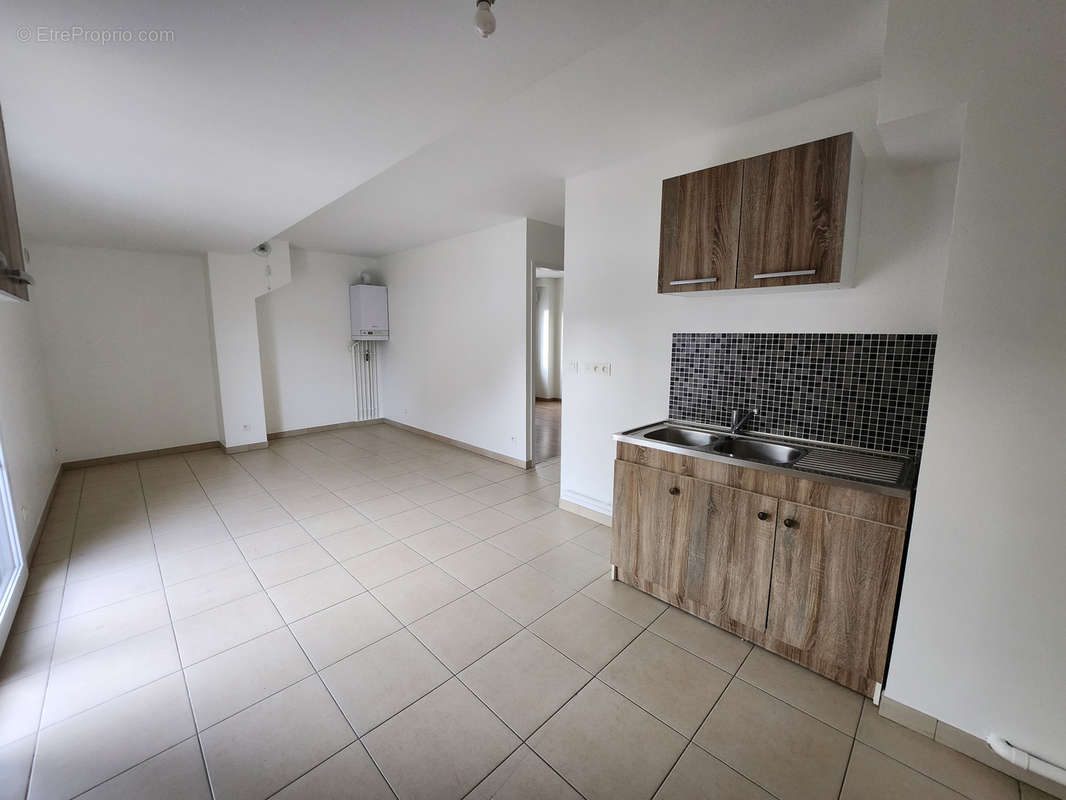 Appartement à SAVIGNY-SUR-ORGE