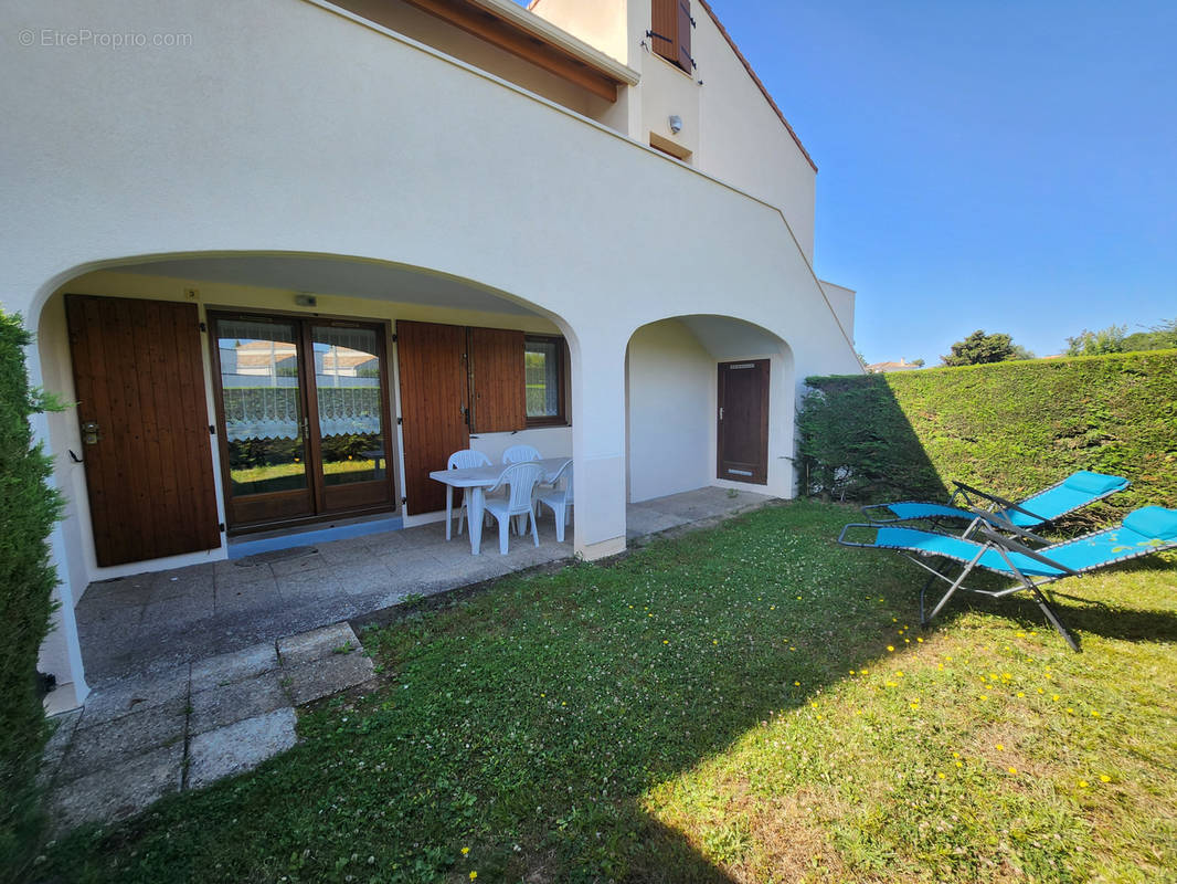 Appartement à VAUX-SUR-MER