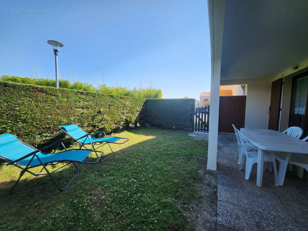 Appartement à VAUX-SUR-MER