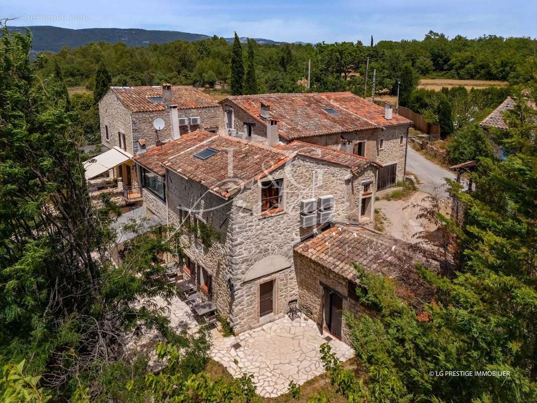 Maison à FAYENCE