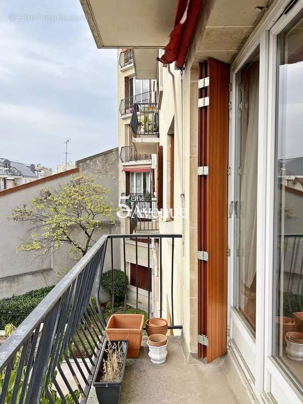 Appartement à SAINT-MAUR-DES-FOSSES