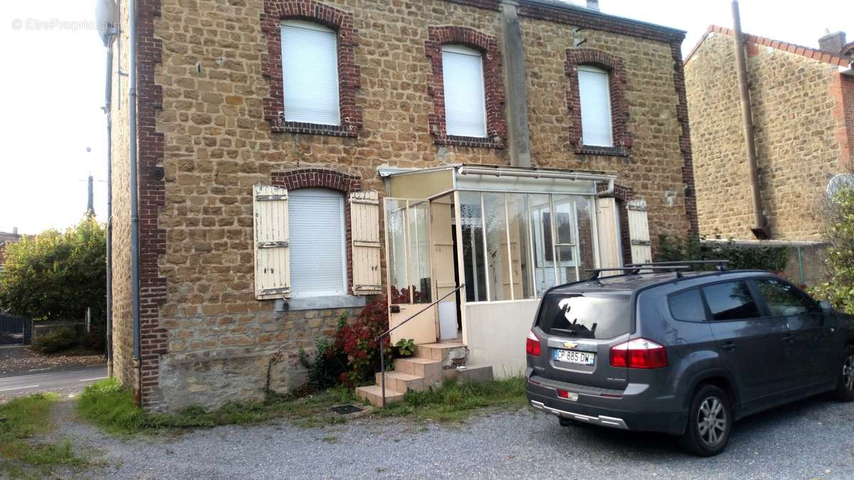 Appartement à CHARLEVILLE-MEZIERES