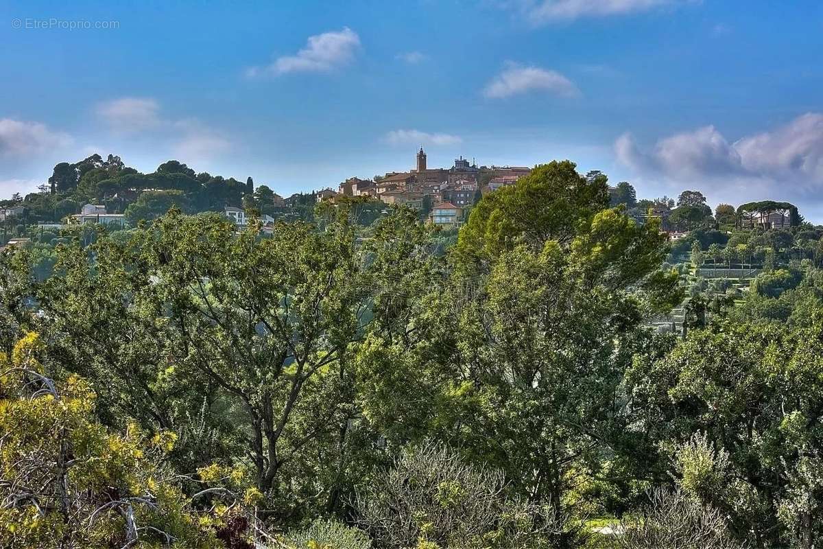 Maison à MOUGINS