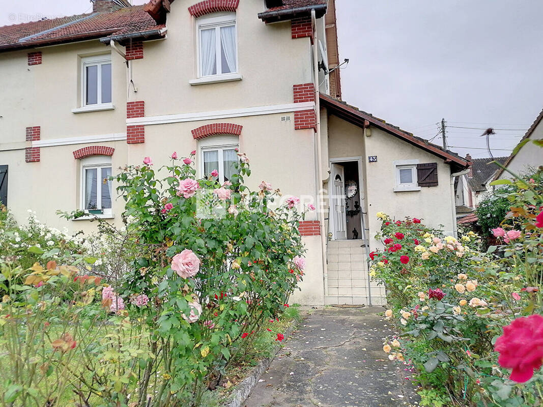 Maison à DIVES-SUR-MER