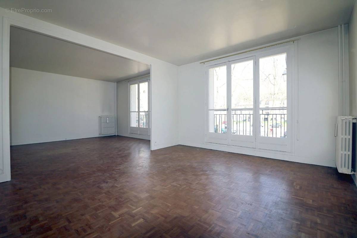 Appartement à VERSAILLES