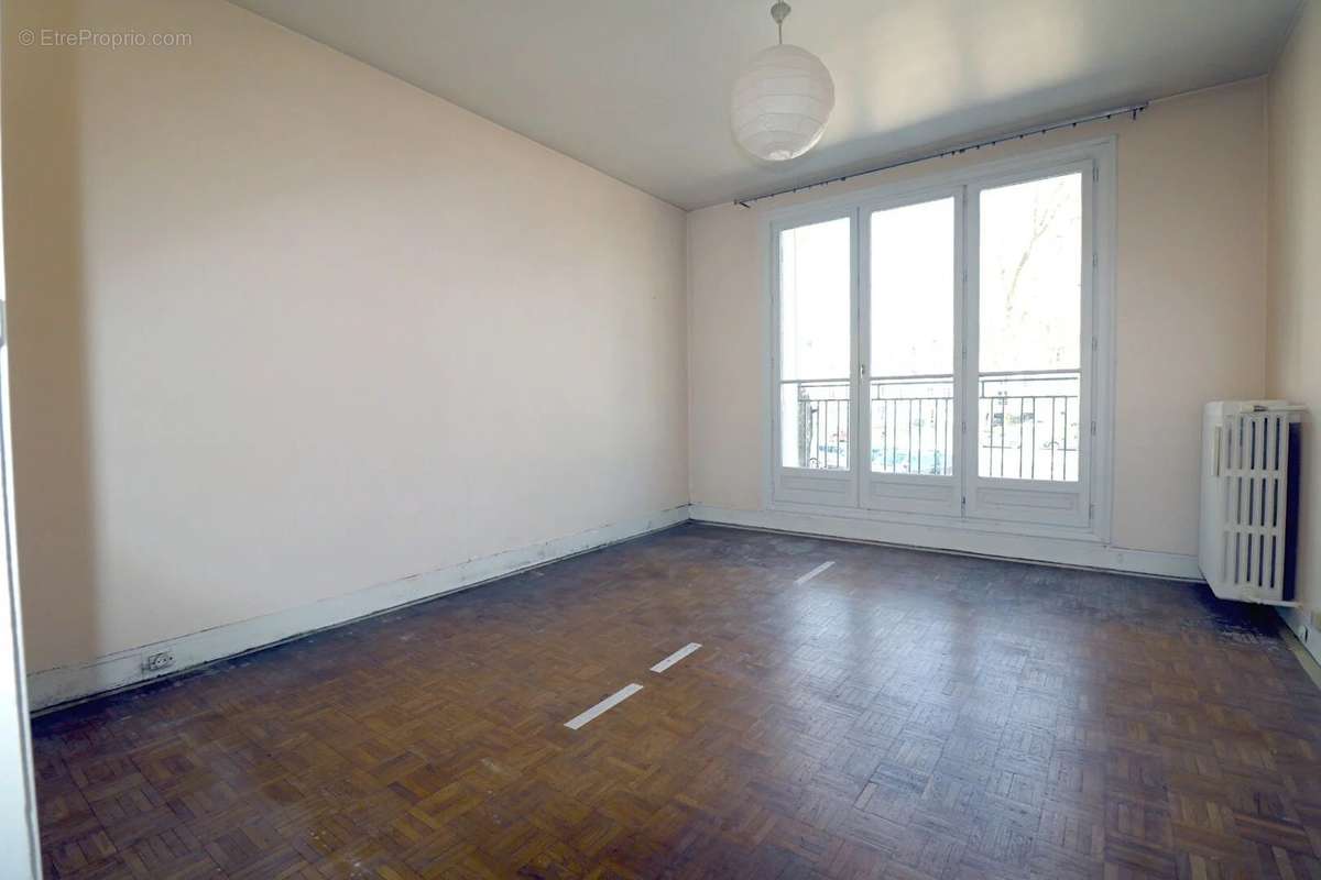 Appartement à VERSAILLES