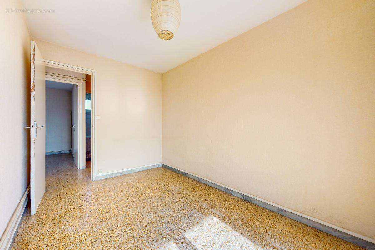 Appartement à MARSEILLE-10E