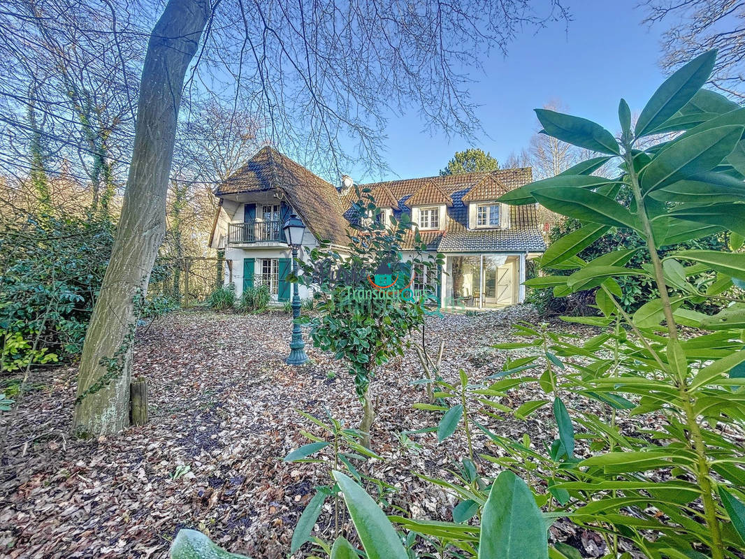 Maison à GRUCHET-LE-VALASSE