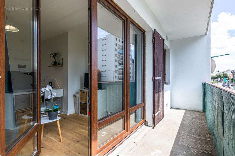 Appartement à EPINAY-SUR-SEINE