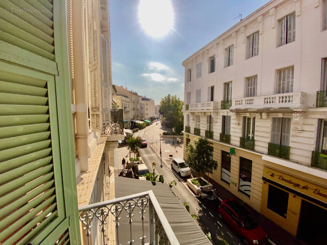 Appartement à BEAULIEU-SUR-MER