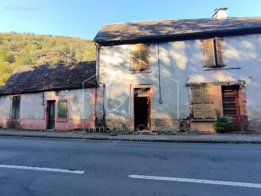 Maison à CONQUES