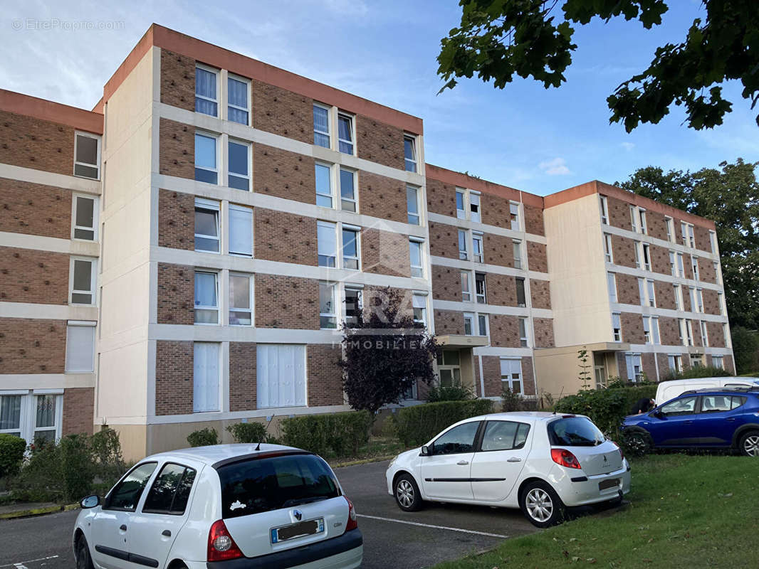 Appartement à SAINT-PIERRE-LES-ELBEUF