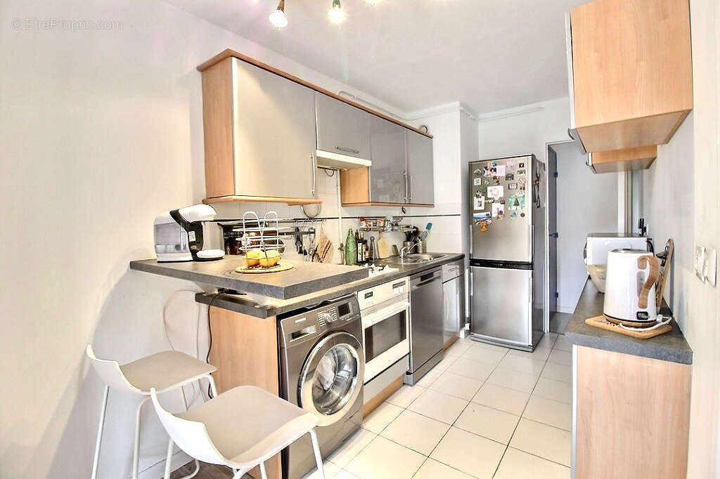 Appartement à MARSEILLE-8E