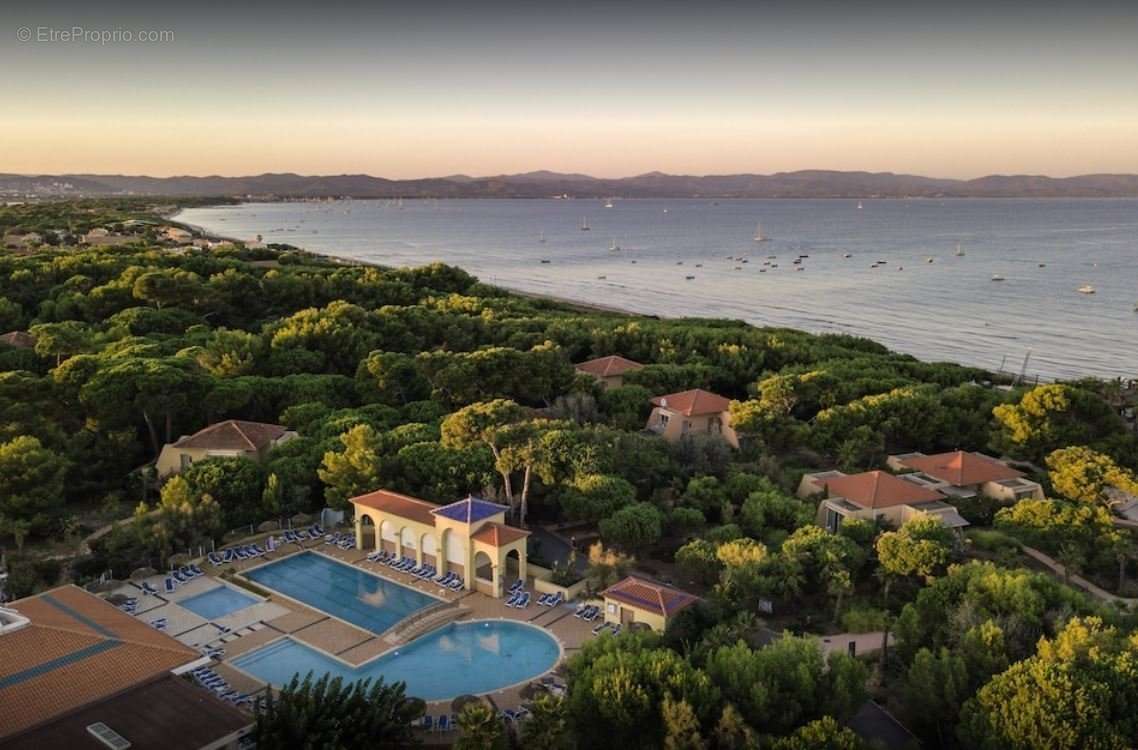 Appartement à HYERES