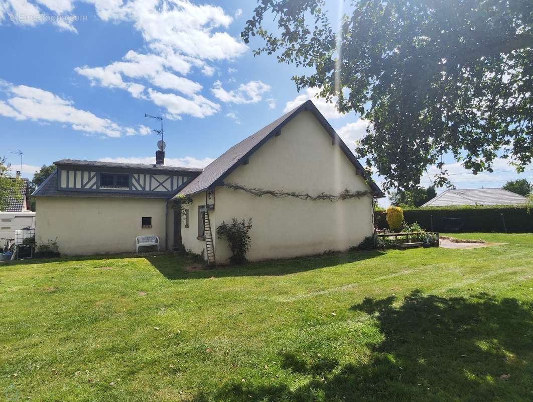 Maison à THIBERVILLE