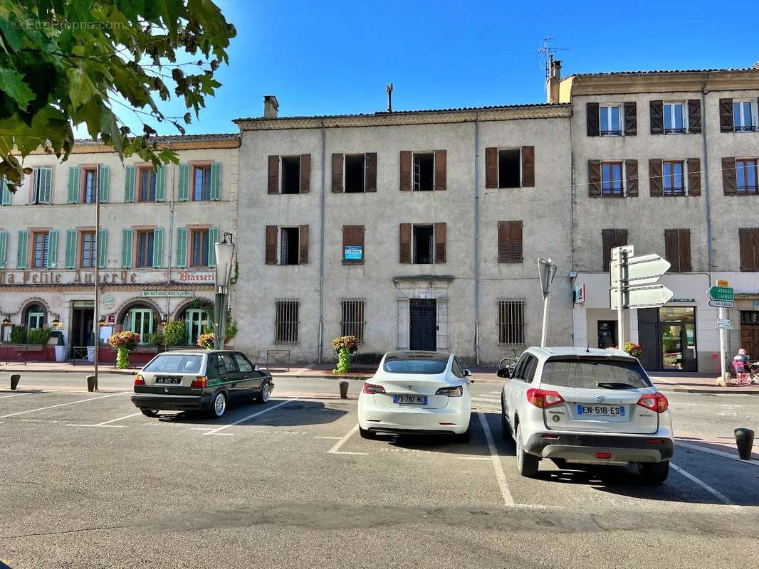 Maison à CASTELLANE