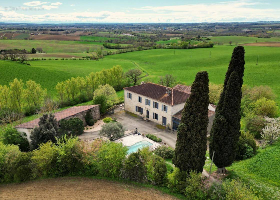 Maison à LECTOURE