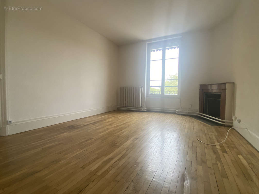 Appartement à FEYZIN