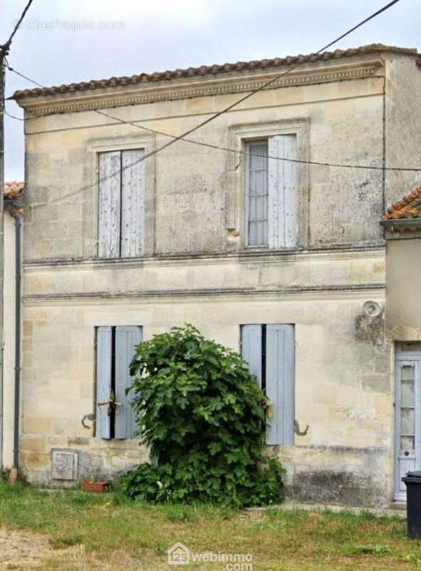 Maison à MOULIS-EN-MEDOC