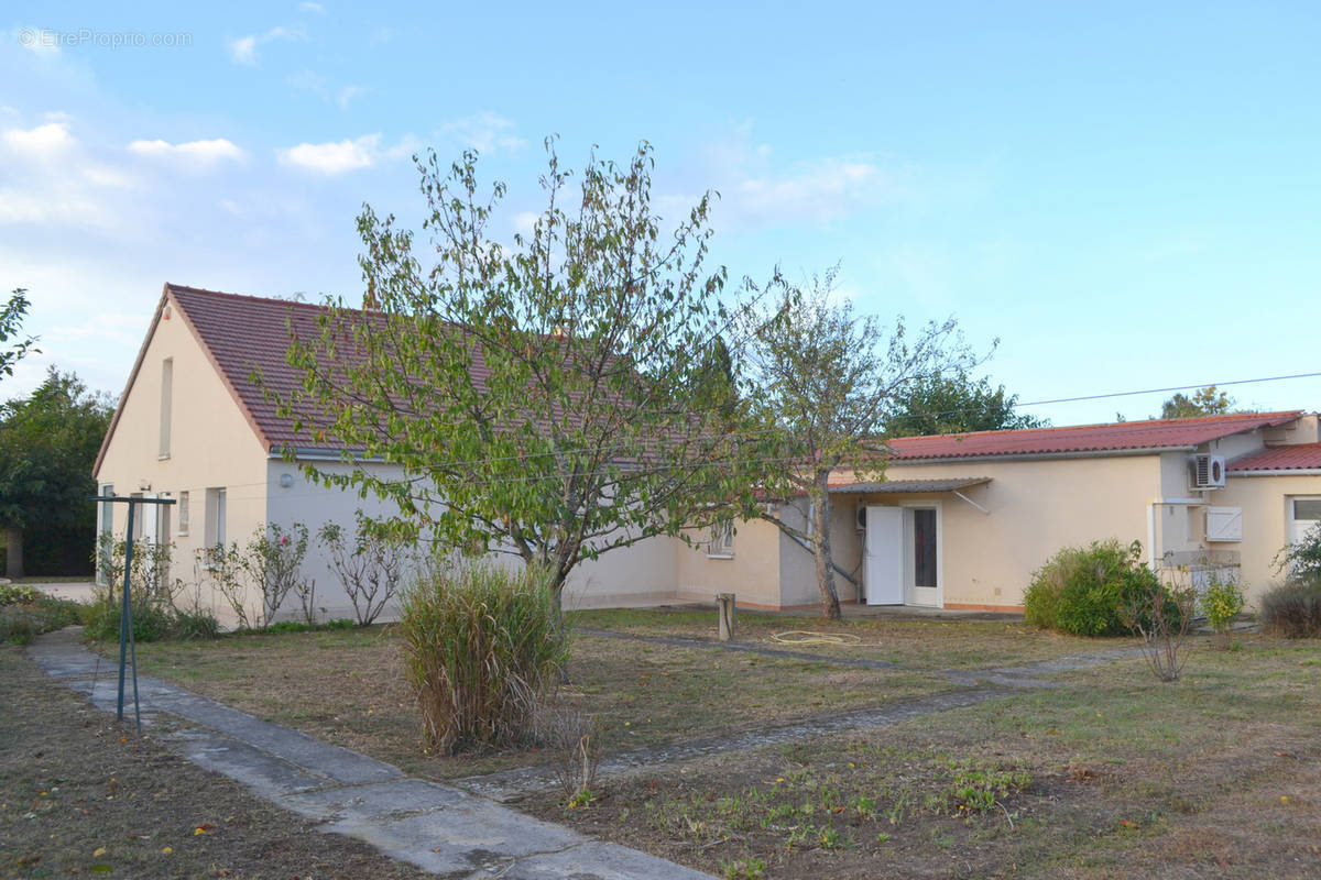 Maison à CHATELLERAULT