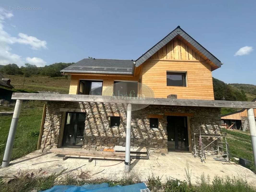 Maison à BAGNERES-DE-LUCHON