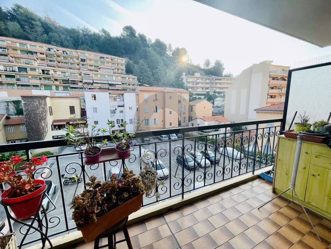 Appartement à MENTON