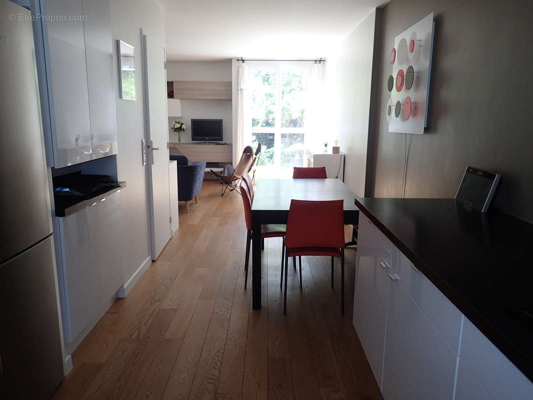 Appartement à GENNEVILLIERS