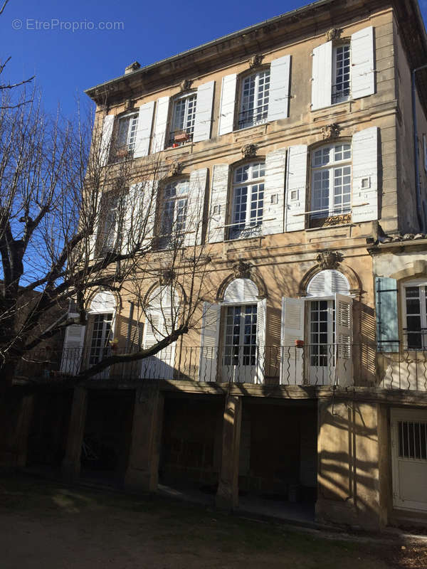 Appartement à EYGUIERES