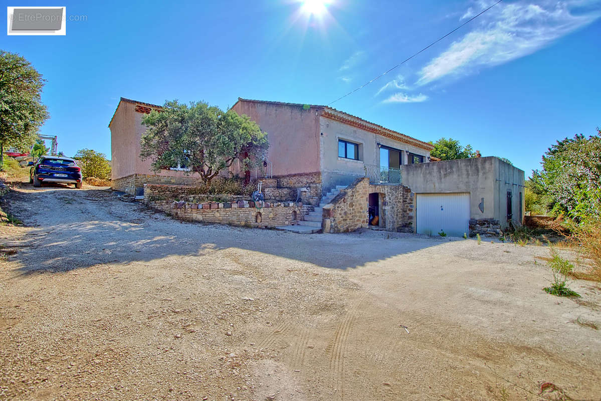 Maison à LA CADIERE-D&#039;AZUR