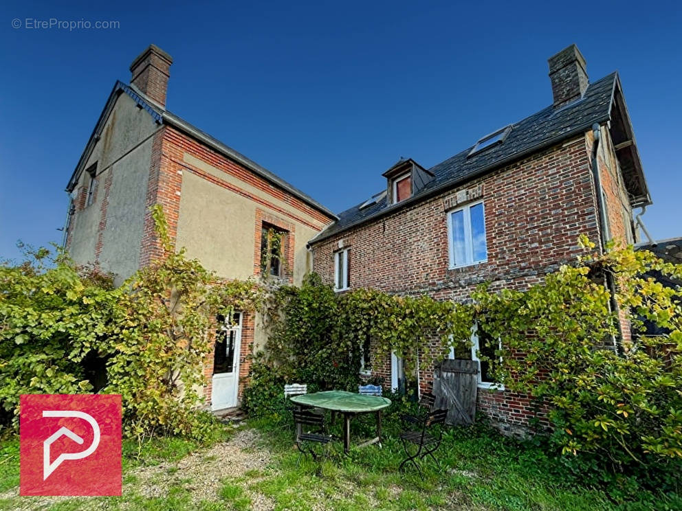 Maison à BERNAY