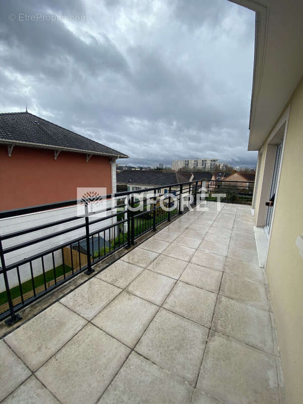 Appartement à BONDY