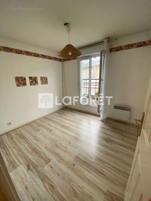 Appartement à BONDY