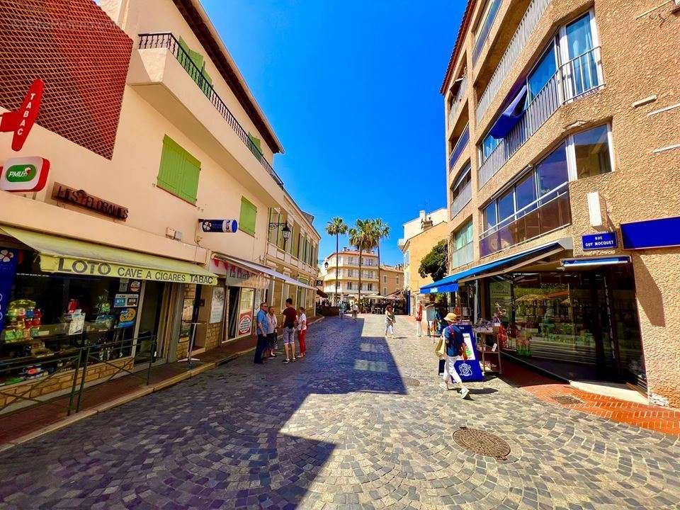 Appartement à SANARY-SUR-MER