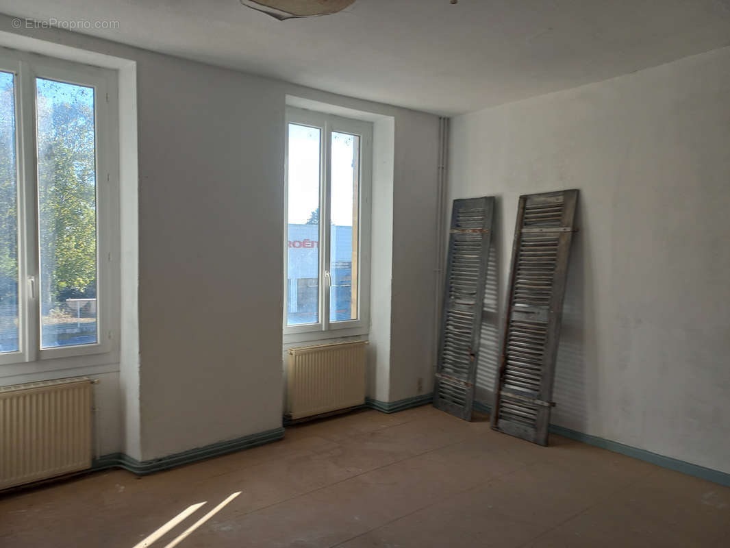 Appartement à MIRANDE