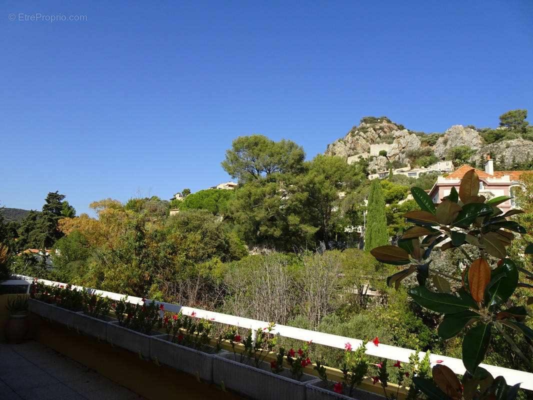 Appartement à HYERES