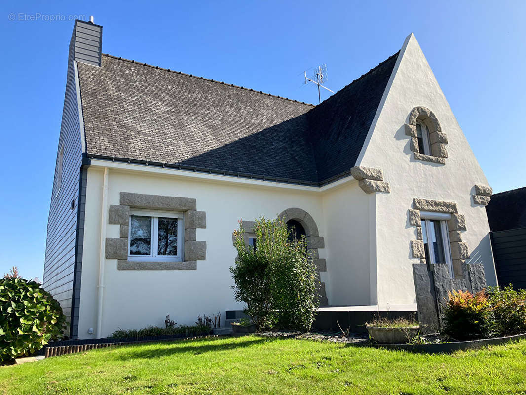 Maison à SAINT-GERAND