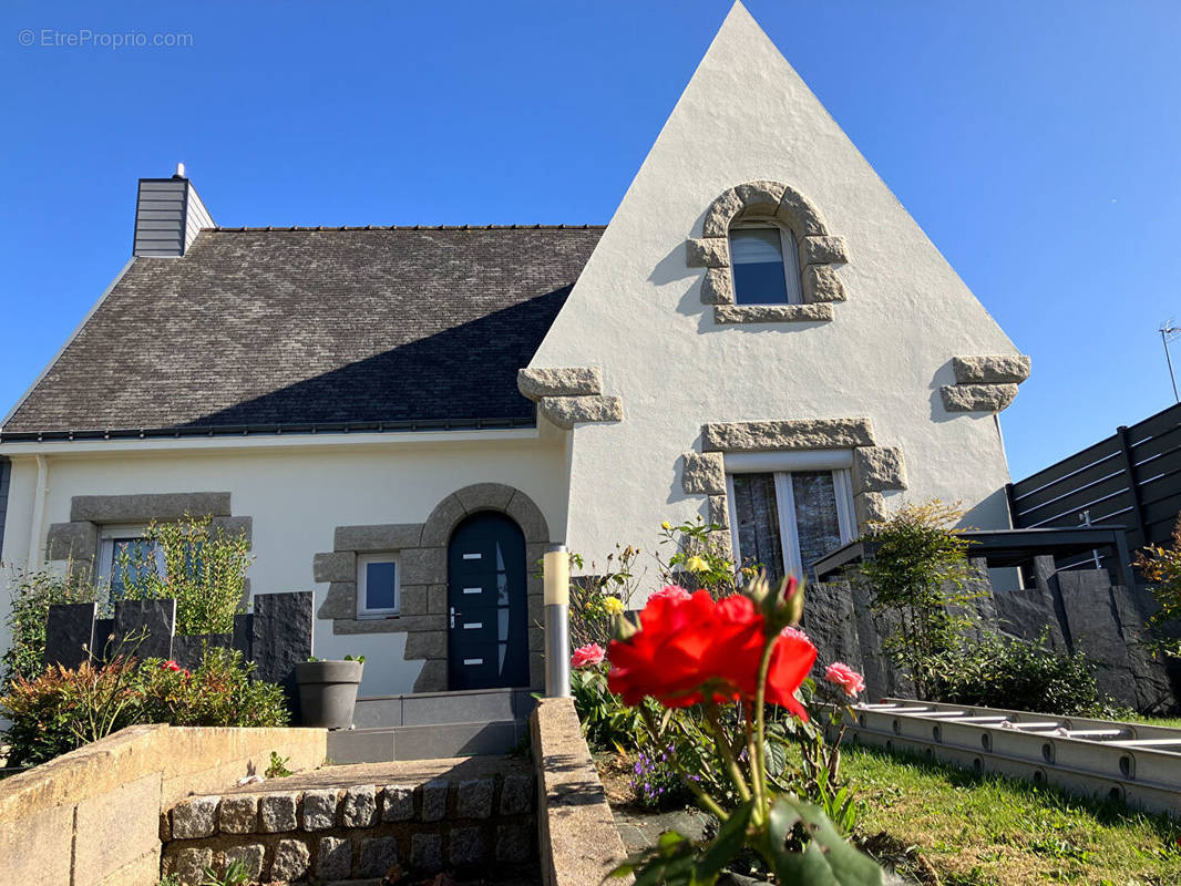 Maison à SAINT-GERAND