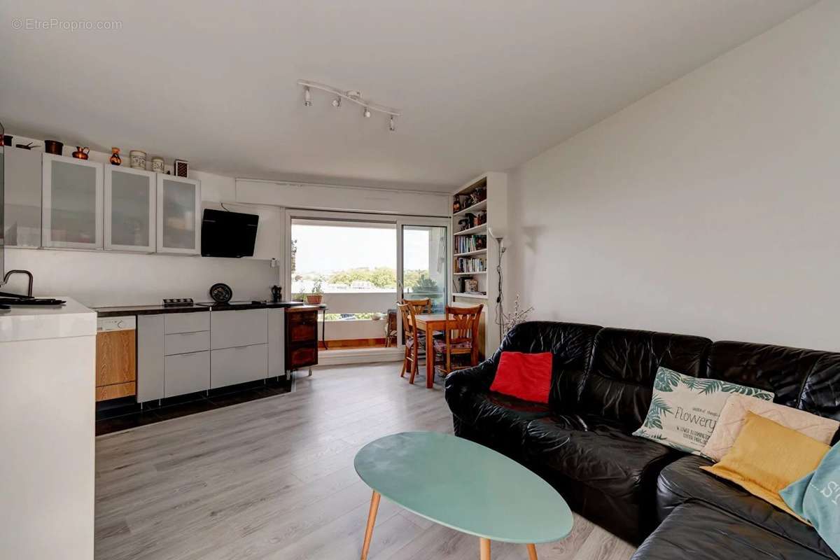 Appartement à RUEIL-MALMAISON