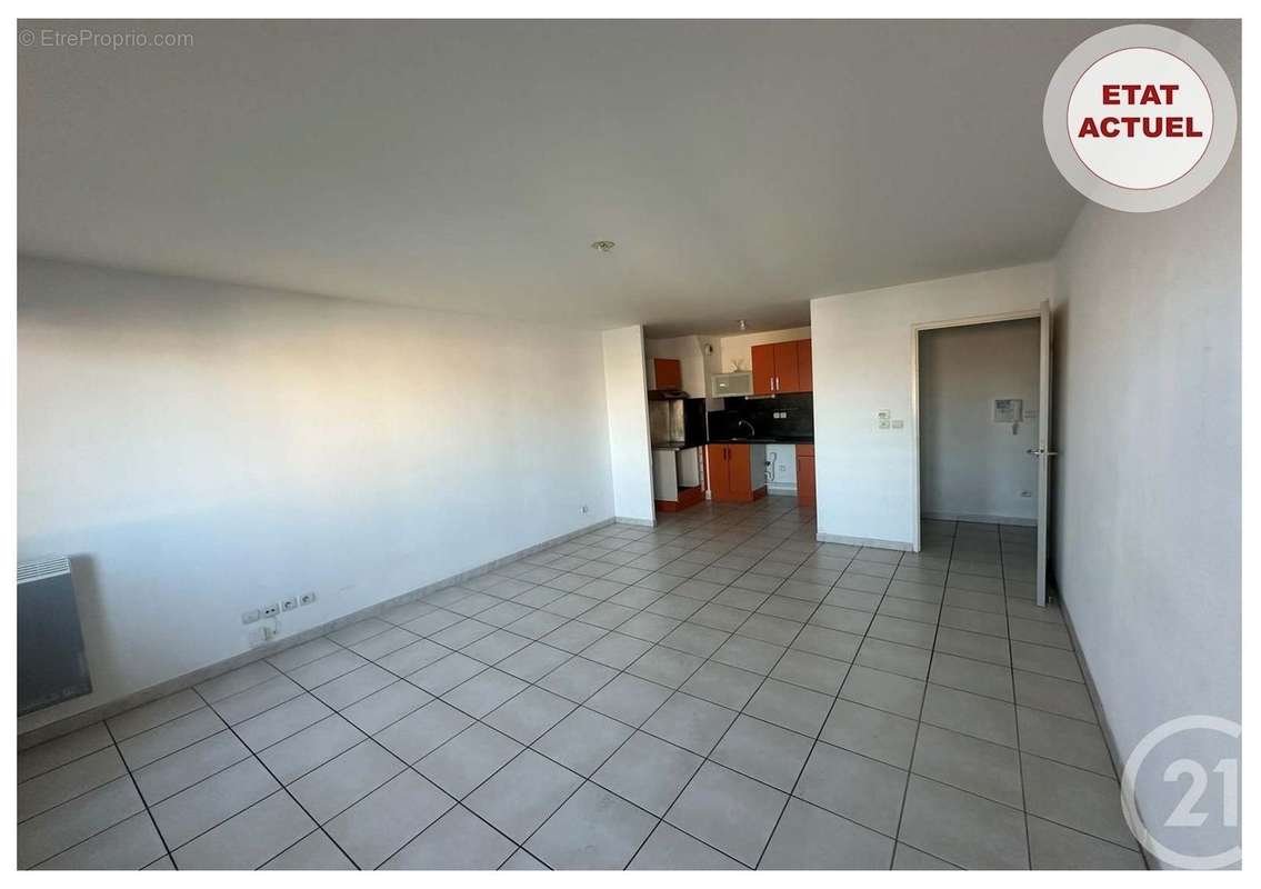 Appartement à MARSEILLE-4E