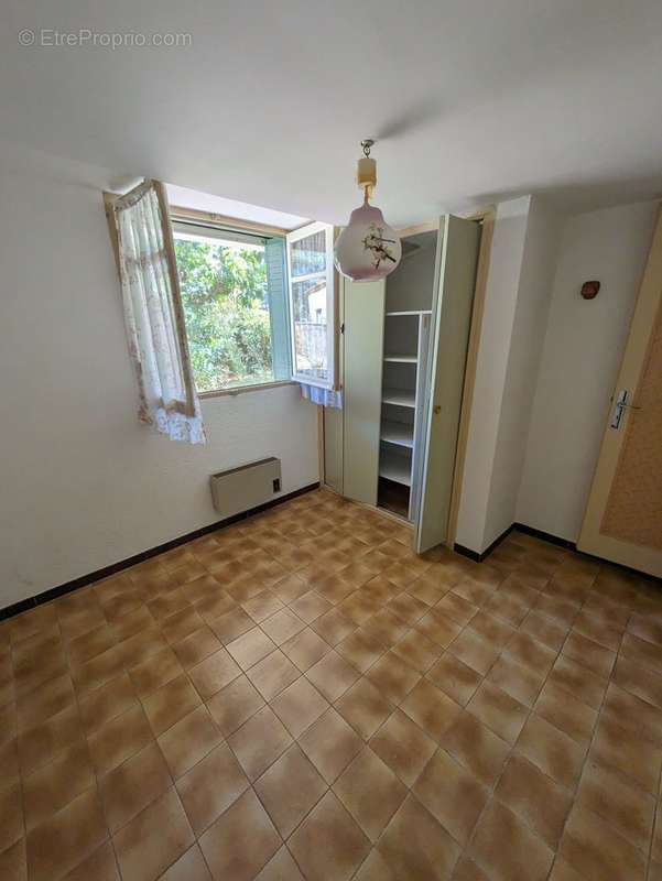 Appartement à GALLARGUES-LE-MONTUEUX