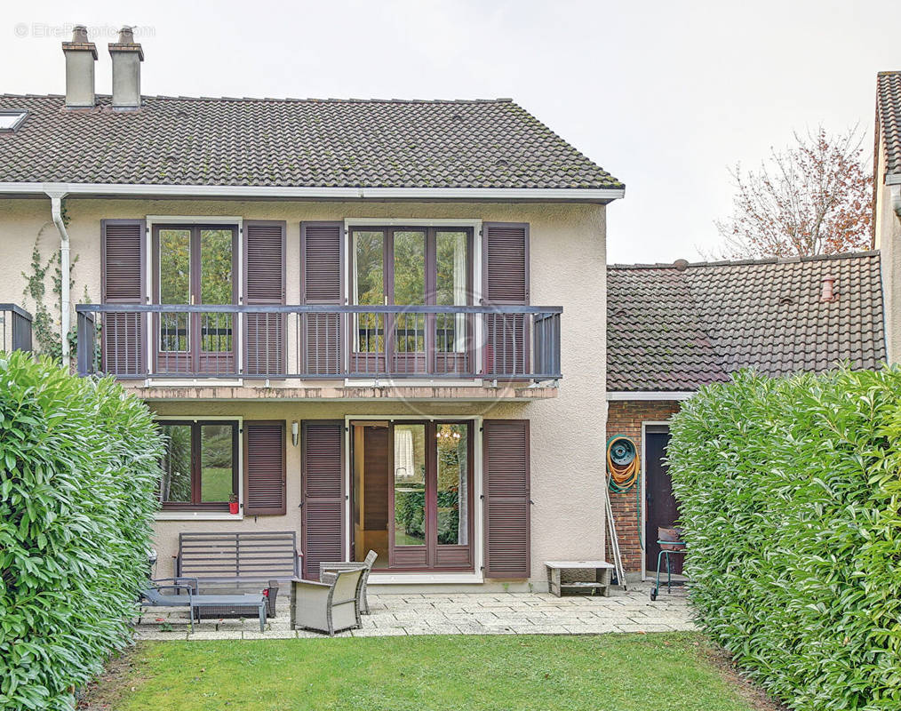 Maison à SAINT-GERMAIN-EN-LAYE