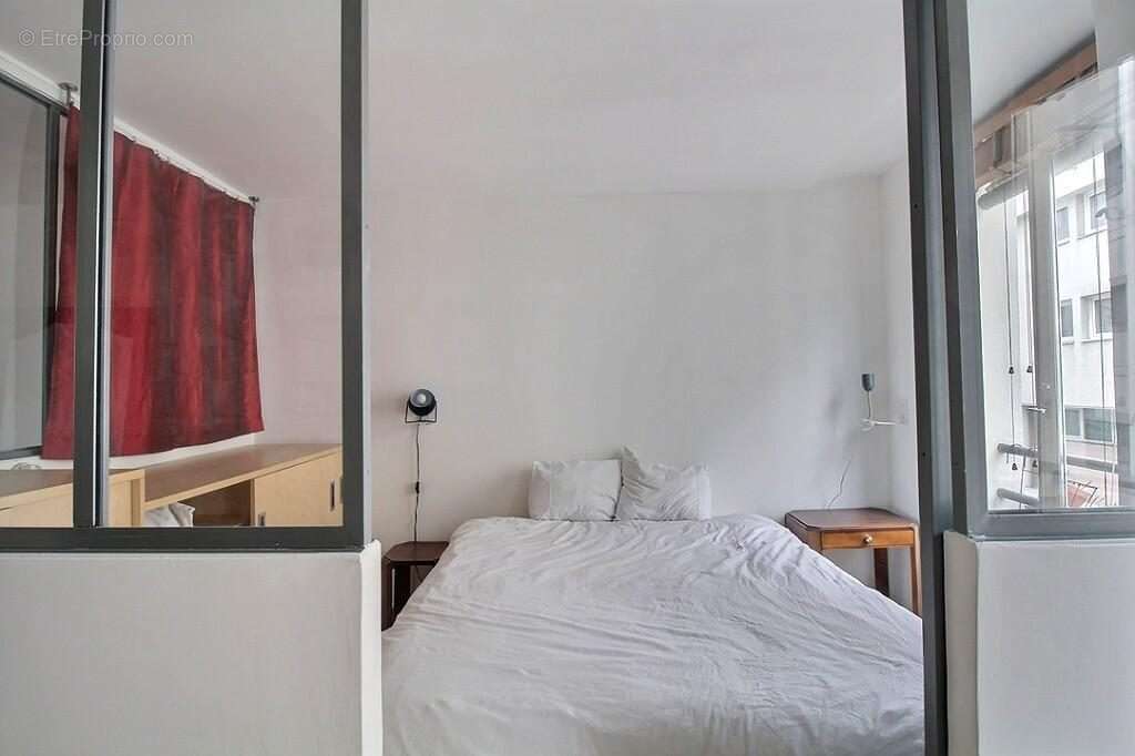 Appartement à PARIS-20E