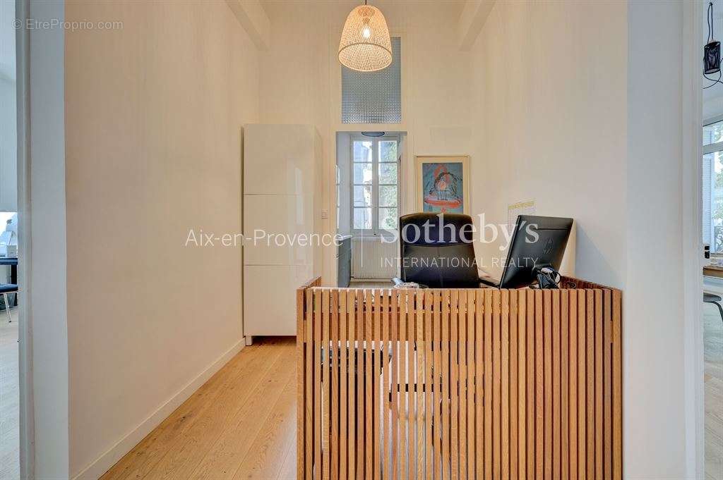 Appartement à AIX-EN-PROVENCE