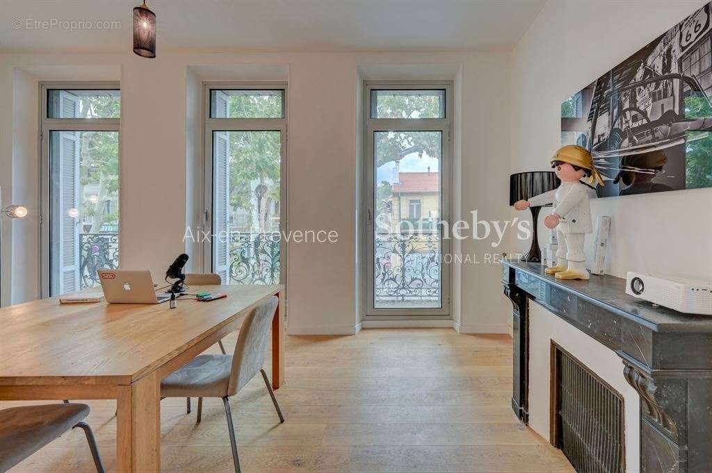 Appartement à AIX-EN-PROVENCE