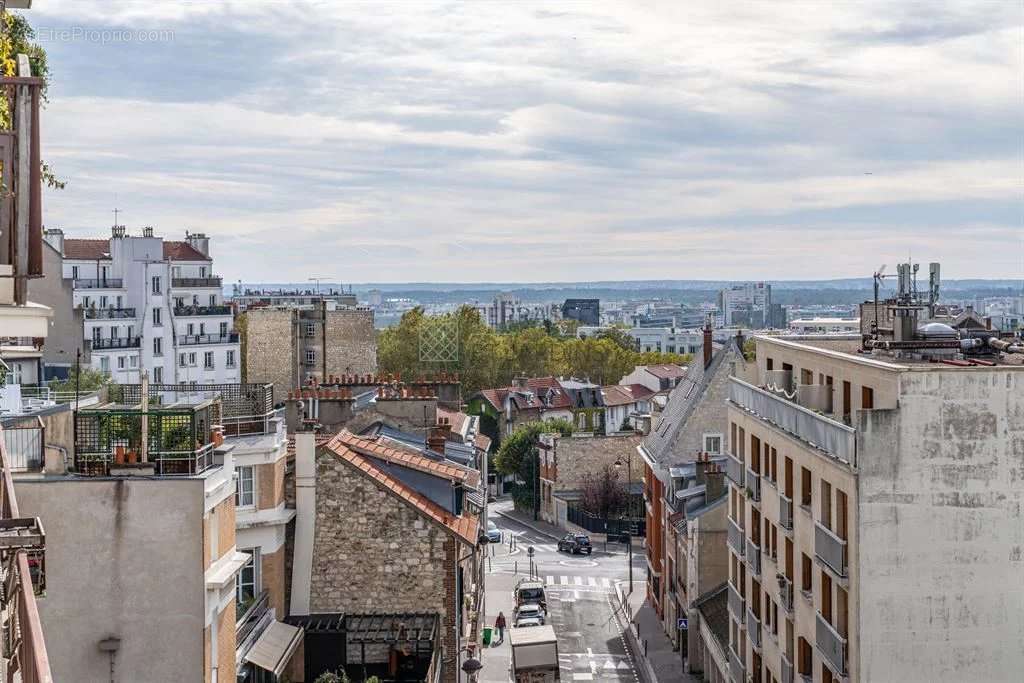 Appartement à PARIS-20E