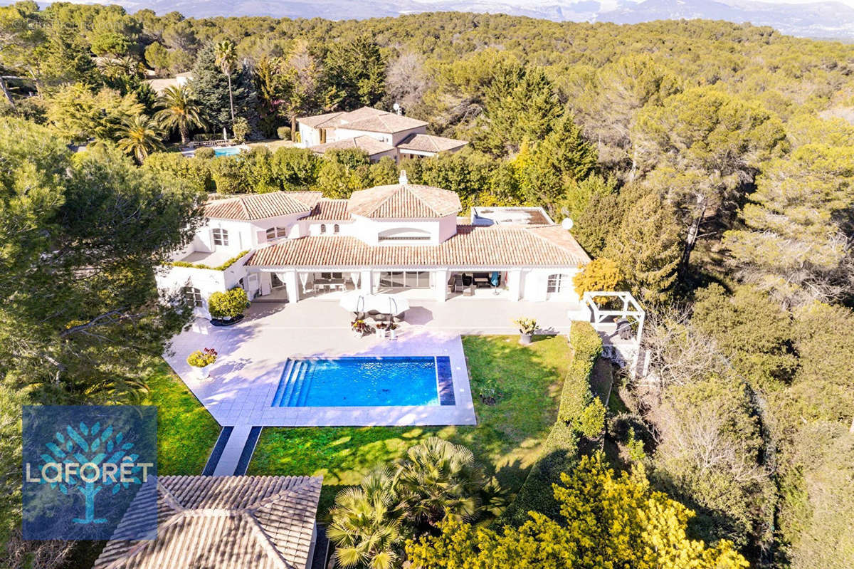 Maison à MOUGINS