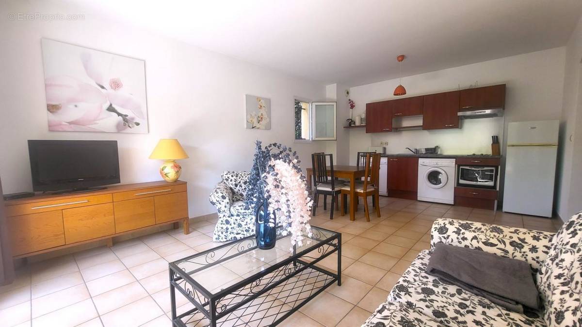 Appartement à L&#039;ISLE-SUR-LA-SORGUE